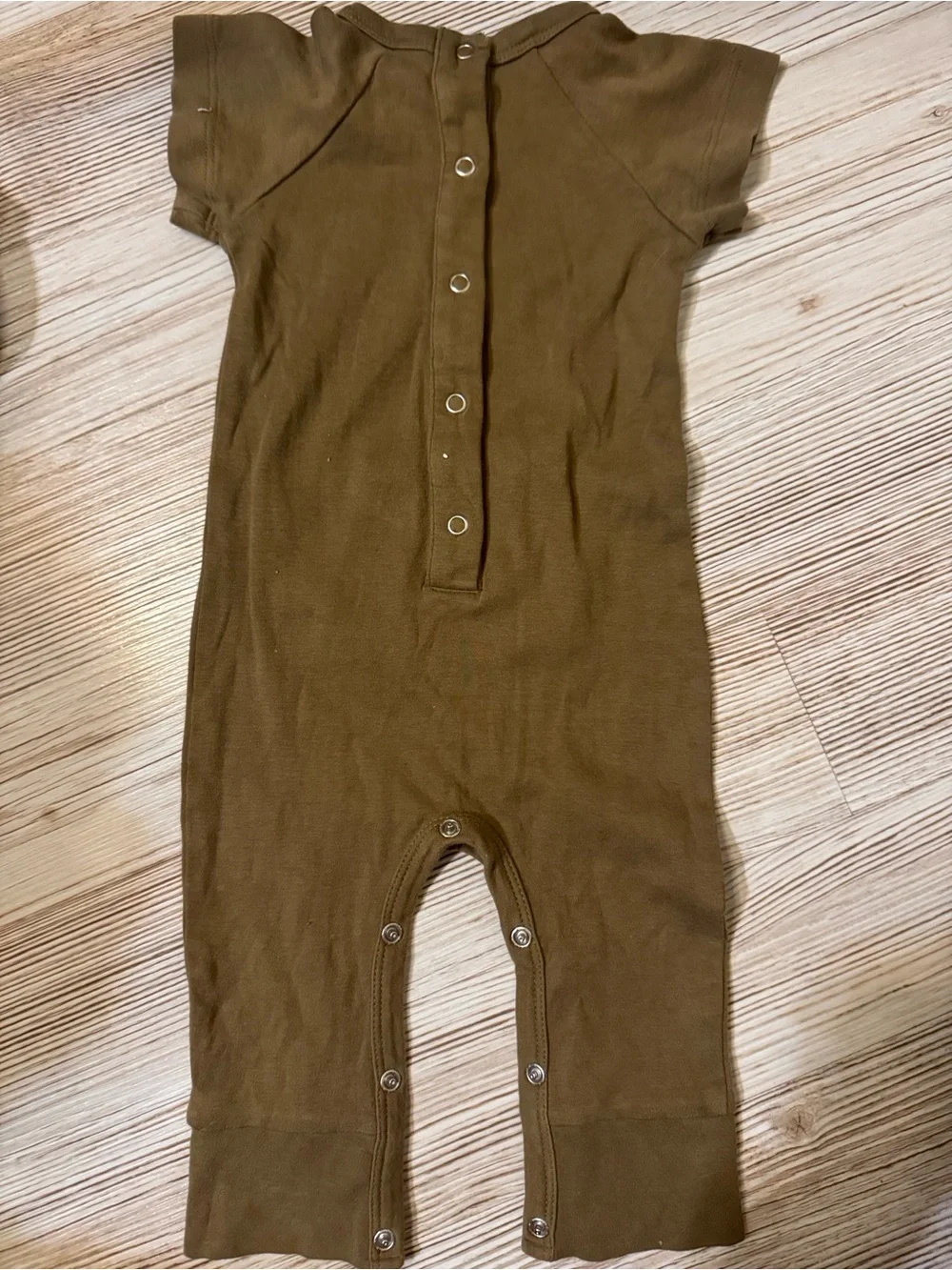kate quinn Olive Green Short Sleeve One-Piece Romper